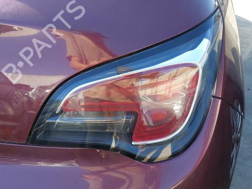 Used Right taillight Right taillight 39449585 39449585