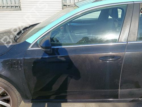 Used Left front door Left front door 39449586 39449586