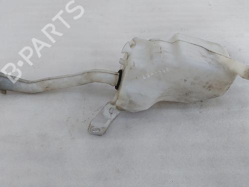 Used Windscreen washer tank Windscreen washer tank 39467520 39467520