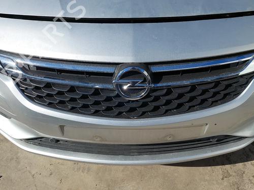 Used Grille Grille 39475747 39475747
