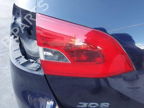 Used Left tailgate light Left tailgate light PEUGEOT 308 SW II (LC_, LJ_, LR_, LX_, L4_) 1.6 BlueHDi 120 (120 hp) 39477184 39477184