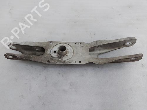Used Right rear suspension arm Right rear suspension arm 39504121 39504121