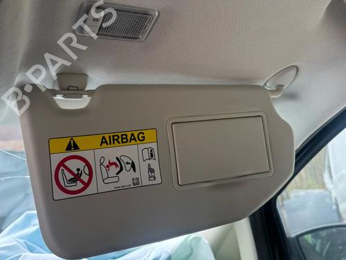 Used Right sun visor Right sun visor 39558476 39558476