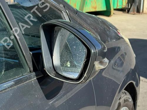 Retrovisor direito Retrovisor direito PEUGEOT 208 I (CA_, CC_) 1.2 VTI 82 (82 hp) 39686202 39686202