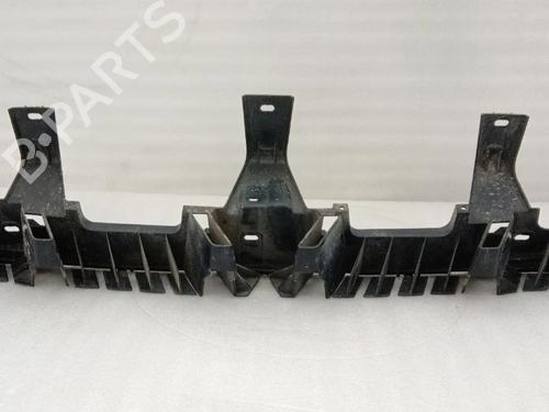 Used Rear bumper bracket Rear bumper bracket PEUGEOT 3008 II SUV (MC_, MR_, MJ_, M4_) 1.2 THP/ PureTech 130 (MRHNSM, MRHNSU, MRHNSJ, MRHNYW,... (131 hp) 39724126 39724126