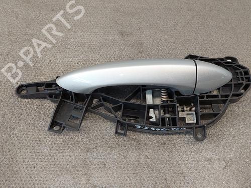 Venstre bagtil udvendigt håndtag Venstre bagtil udvendigt håndtag OPEL ASTRA K (B16) 1.6 CDTi (68) (110 hp) 39748490 39748490