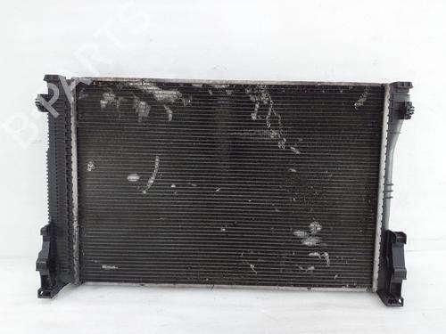 water-radiator-mercedes-benz-c-class-w204-2007-2008-2009-2010-2011-2012-2013-2014-2015-39748521 main image