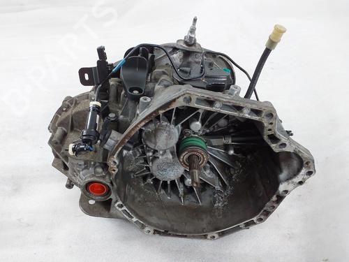 Used Gearbox Gearbox RENAULT TRAFIC III Van (FG_) 1.6 dCi 120 (FGMK) (121 hp) 39887849 39887849