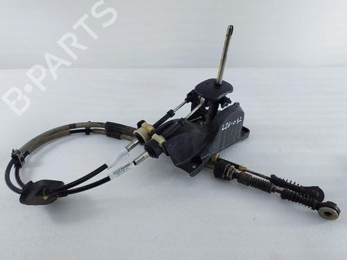 Used Gear lever Gear lever MERCEDES-BENZ A-CLASS (W176) A 180 CDI (176.000) (109 hp) 39917771 39917771