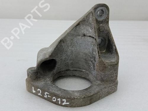 Used Support Support MERCEDES-BENZ A-CLASS (W176) A 180 CDI (176.000) (109 hp) 39917773 39917773