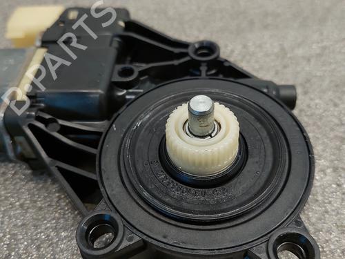 Left front window motor FORD FIESTA VI Van 1.6 TDCi | BP39964151E21 - Image 4
