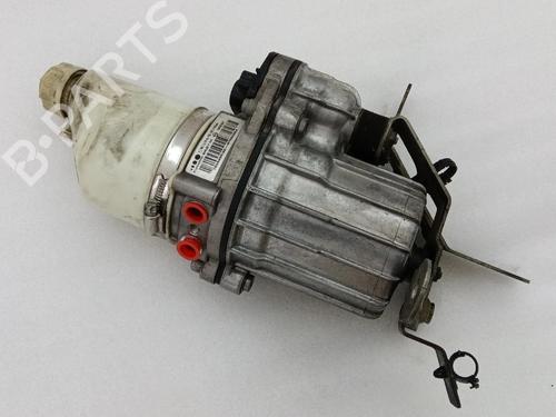 Used Steering pump Steering pump OPEL ASTRA H Estate (A04) 1.7 CDTI (L35) (125 hp) 39989286 39989286
