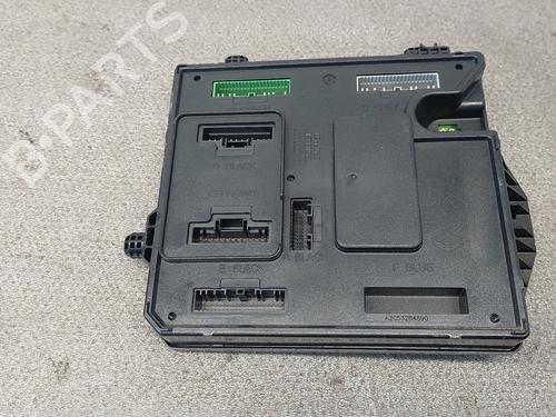 Used Electronic module Electronic module RENAULT MEGANE III Hatchback (BZ0/1_, B3_) 1.5 dCi (BZ0C) (90 hp) 40005710 40005710