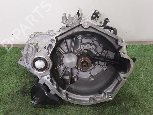 Used Gearbox Gearbox KIA STONIC (YB) 1.2 CVVT (79 hp) 40012129 40012129