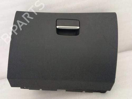 Used Glove box Glove box MERCEDES-BENZ A-CLASS (W176) A 200 CDI (176.001) (136 hp) 40019906 40019906