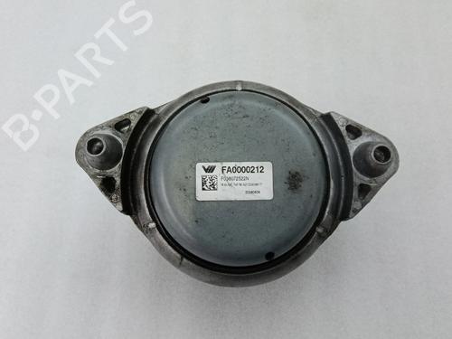 Used Engine mount Engine mount MERCEDES-BENZ E-CLASS T-Model (S212) E 250 CDI / BlueTEC (212.203, 212.204) (204 hp) 40038002 40038002