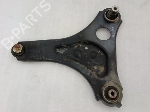 Used Left front suspension arm Left front suspension arm RENAULT TWINGO III (BCM_, BCA_) 1.0 SCe 70 (71 hp) 40043033 40043033
