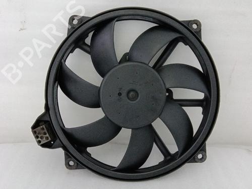 Used Radiator fan Radiator fan RENAULT MEGANE III Grandtour (KZ0/1) 1.5 dCi (KZ09, KZ0D, KZ1G, KZ29, KZ14, KZ1W, KZ10, KZ1F,... (110 hp) 40084665 40084665