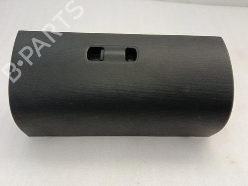 Used Glove box Glove box HONDA JAZZ II (GD_, GE3, GE2) 1.2 i-DSI (GD5, GE2) (78 hp) 40089883 40089883