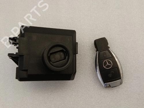 Used Ignition barrel Ignition barrel MERCEDES-BENZ A-CLASS (W176) A 200 CDI (176.001) (136 hp) 40089901 40089901