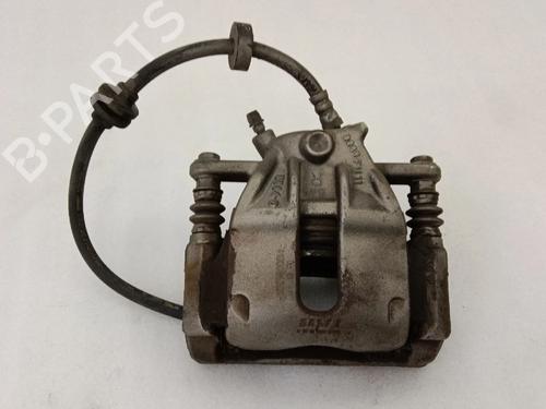 Used Right front brake caliper Right front brake caliper RENAULT ZOE (BFM_) ZOE (92 hp) 40121864 40121864
