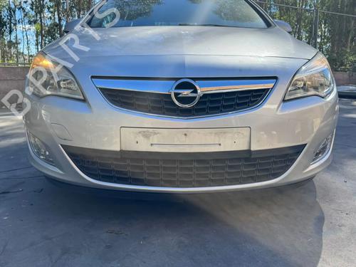 Used Front bumper Front bumper OPEL ASTRA J Sports Tourer (P10) 1.7 CDTI (35) (131 hp) 40129878 40129878