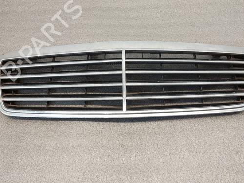 Used Grille Grille MERCEDES-BENZ CLK (C208) CLK 320 (208.365) (218 hp) 40129916 40129916