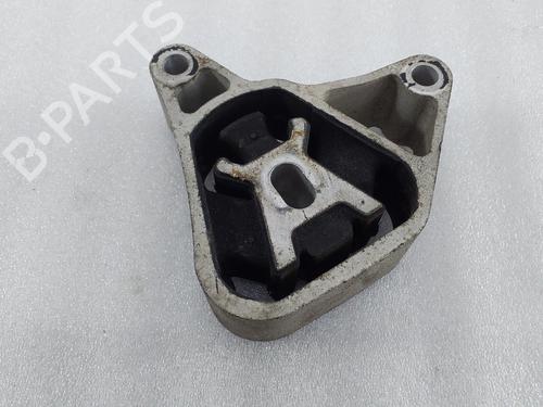 Used Engine mount Engine mount MERCEDES-BENZ A-CLASS (W176) A 200 CDI (176.001) (136 hp) 40197174 40197174