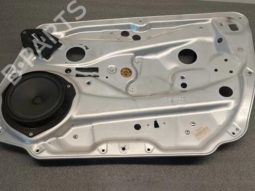 Used Front right window mechanism Front right window mechanism MERCEDES-BENZ C-CLASS T-Model (S204) C 220 CDI (204.202) (170 hp) 40215815 40215815