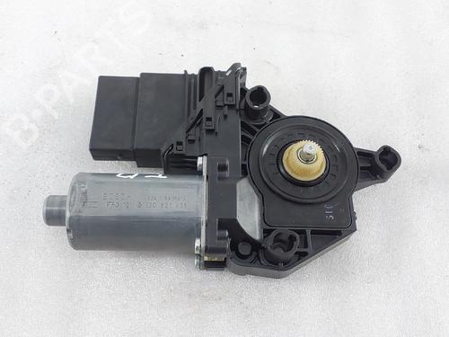 Right rear window motor VW GOLF VI (5K1) 1.6 TDI | BP40221977E22 - Image 3