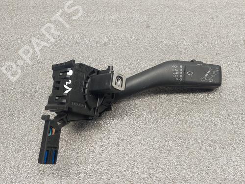 Used Steering column stalk Steering column stalk VW GOLF V (1K1) 1.9 TDI (105 hp) 40238822 40238822