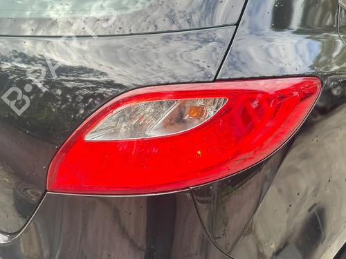 Used Right taillight Right taillight MAZDA 2 (DE_, DH_) 1.3 (DE3FS) (75 hp) 40449138 40449138