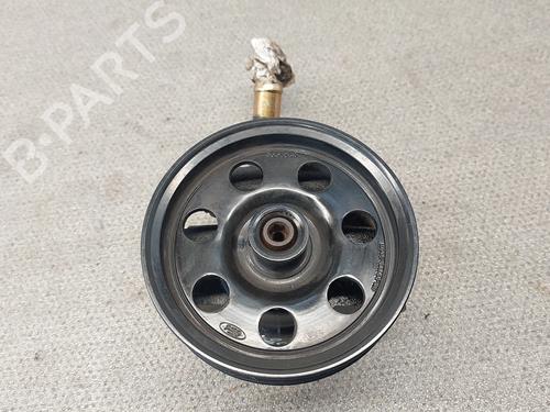 Used Steering pump Steering pump FORD FOCUS I Turnier (DNW) 1.6 16V (100 hp) 40496938 40496938