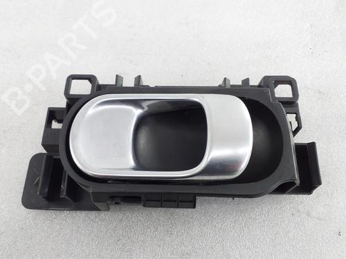 Used Front right interior door handle Front right interior door handle CITROËN C3 III (SX) 1.5 BlueHDi 100 (SXYHYP, SXYHTU) (102 hp) 40545213 40545213