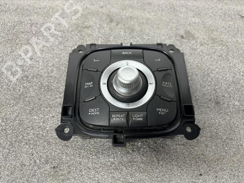 Used Switch RENAULT LAGUNA III (BT0/1) 2.0 dCi (BT07, BT0J, BT14, BT1A, BT1S) (131 hp) 21067325