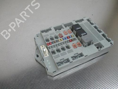 Fuse box JAGUAR XF I (X250) 2.7 D | BP16600725E1
