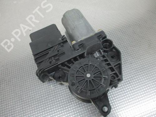 Rudehejsemotor bagstkærm venstre VW GOLF IV (1J1)  | BP16601974E23 