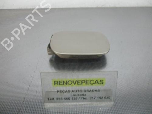 Używane Klapa wlewu paliwa MERCEDES-BENZ C-CLASS (W203) [2000-2007]  16604166