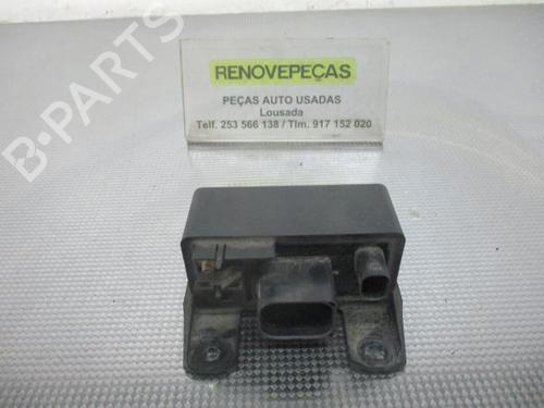 Commutateur MERCEDES-BENZ C-CLASS (W203) C 220 CDI (203.006, 203.008) (143 hp) 16605093