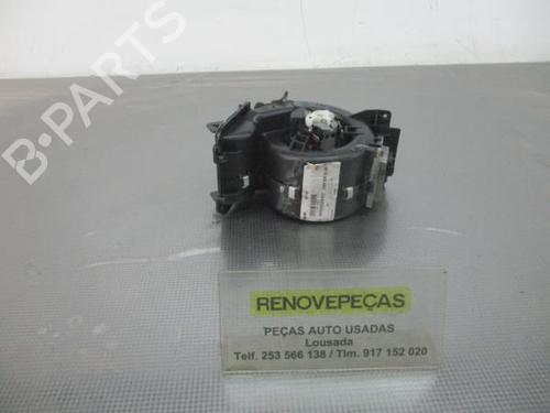Used Heater blower motor MERCEDES-BENZ CLK (C209) CLK 320 (209.365) (218 hp) 16606550