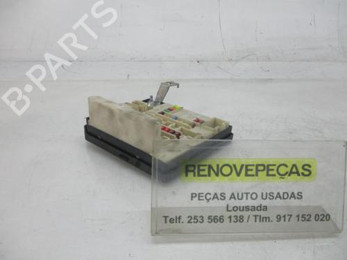 Caja reles / fusibles RENAULT KANGOO / GRAND KANGOO II (KW0/1_) 1.5 dCi 85 (KW0K, KW0L, KW0B) (86 hp) 8201044237