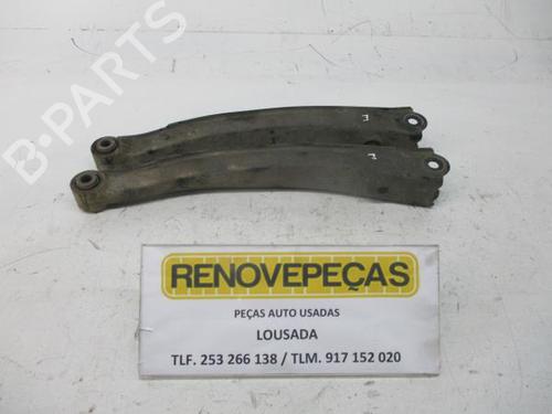 Braço suspensão trás esquerdo HYUNDAI ACCENT I (X-3) 1.3 i 12V (84 hp) 17865667