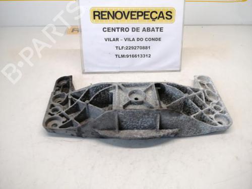 Getriebehalter für BMW 5 Touring (E61) 525 d (177 hp) 16610626