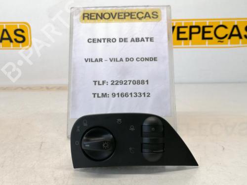 Used Headlight switch SEAT IBIZA II (6K1) [1993-2002]  16610722