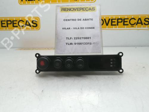 Used Display monitor Display monitor KIA SPORTAGE SUV (K00) [1994-2005] 16611165 16611165