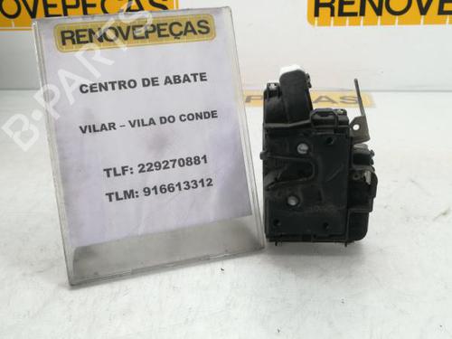 Used Front right lock VW POLO (6N2) [1999-2001]  16613722