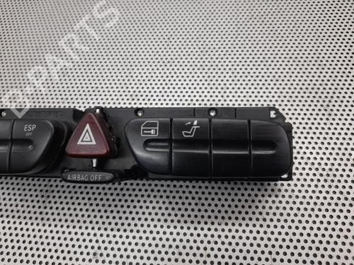 Commutateur MERCEDES-BENZ C-CLASS (W203) C 220 CDI (203.006, 203.008) | BP16614335I30