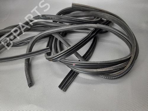 Rubber door seal FORD KUGA II (DM2) 2.0 TDCi | BP16615130C142 