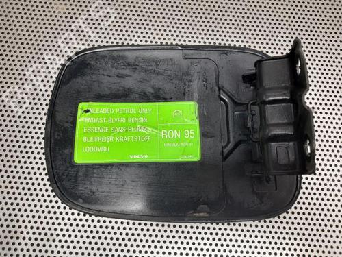 Fuel flap VOLVO S40 I (644) 1.6 | BP16615593C131 