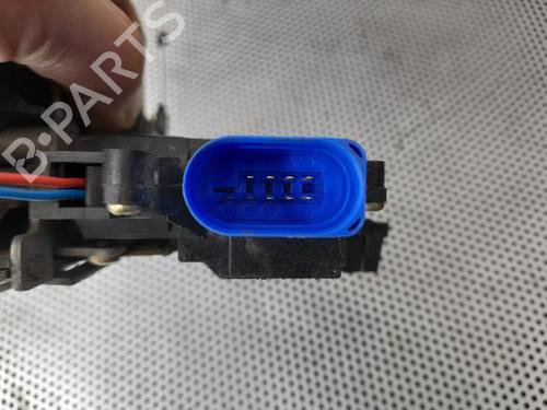 Front right lock SEAT ALTEA (5P1) 1.9 TDI | BP16621051C97